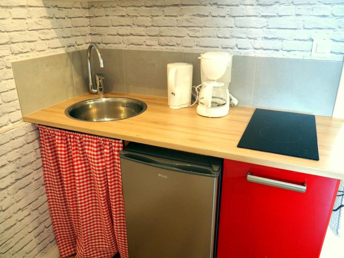 Appart Hotel Le Frenchy Brehal ภายนอก รูปภาพ